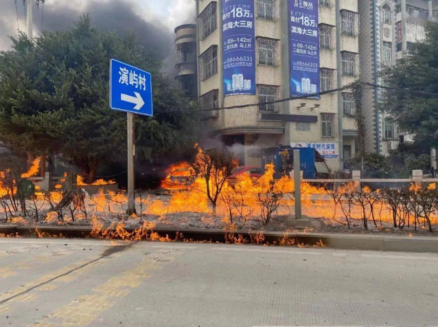 1655776891382528.png 燃氣管道智能在線監(jiān)測1.png